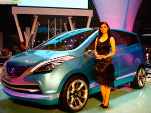 Maruti Set To Launch Ertiga This January Maruti Set To Launch Ertiga This January