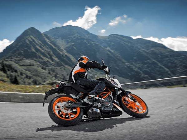Can You Still Buy A KTM Duke 390 BS III Model Here Is Your Answer 