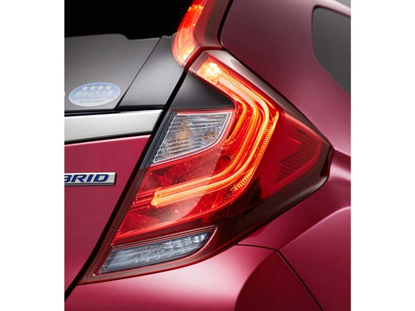 Honda Jazz facelift unveiled in Japan