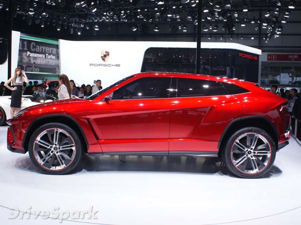 Lamborghini Urus fully revealed Lamborghini Urus fully revealed