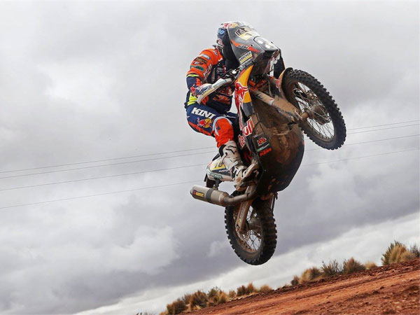 Racers Roar Across Peru as 2018 Dakar Rally Kicks Off