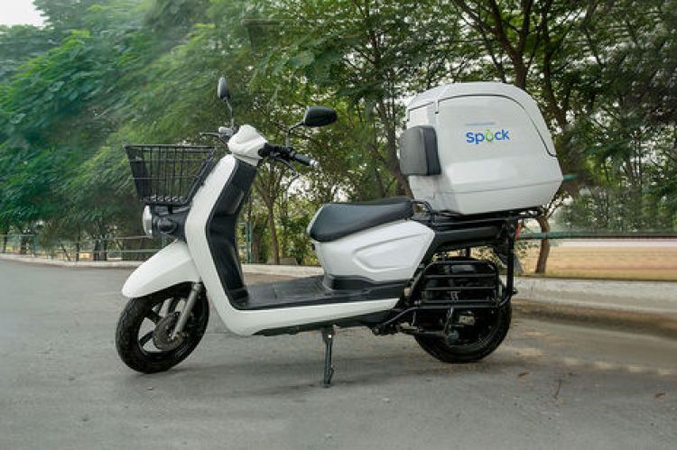 Li-ions Elektrik Solutions Spock Electric Scooter