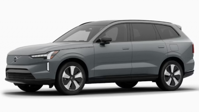 वोल्‍वो&nbsp;EX90