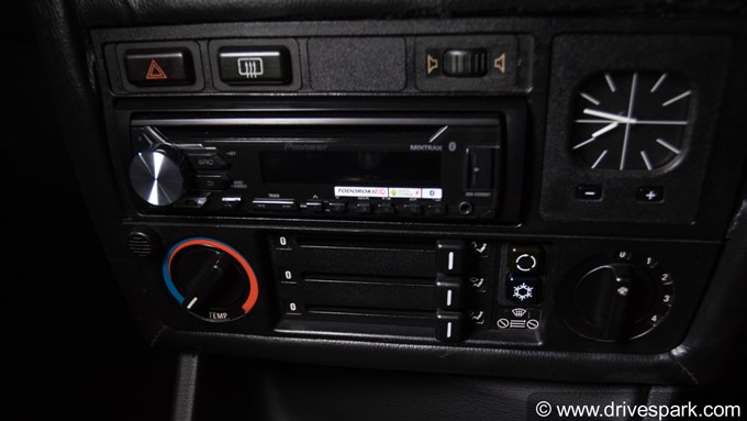 bmw e30 318i images hd bmw e30 318i interior exterior photo gallery drivespark bmw e30 318i interior exterior photo