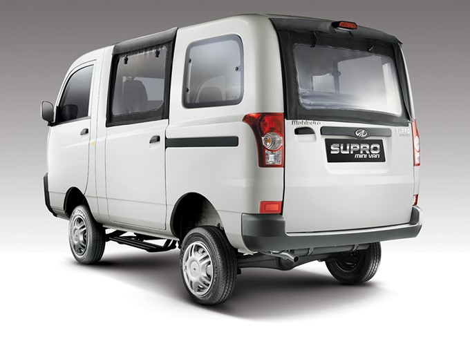 mahindra supro 8 seater price