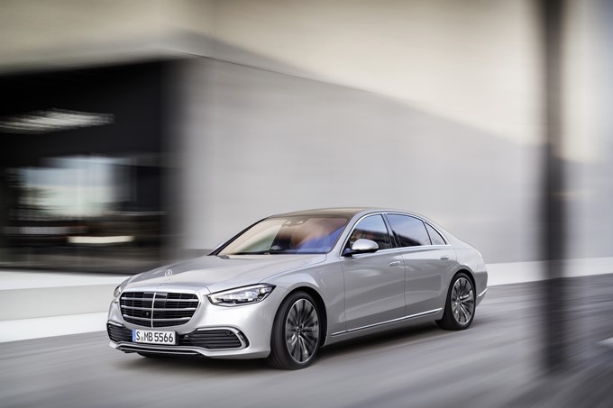 2021 Mercedes Benz S Class Images Hd 2021 Mercedes Benz S Class Interior Exterior Photo Gallery Drivespark