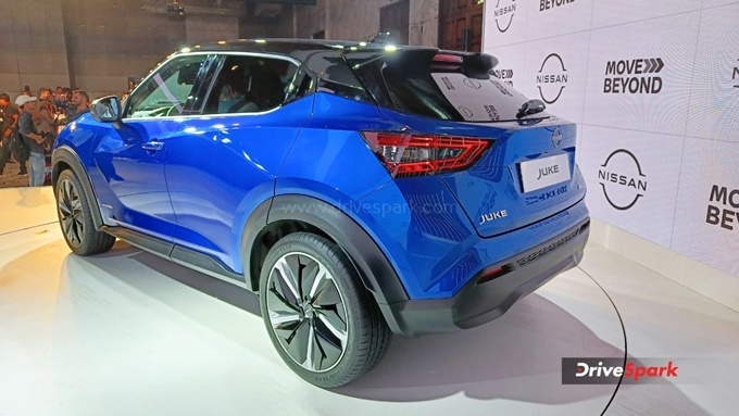 Nissan Juke Images [HD]: Nissan Juke Interior & Exterior Photo Gallery ...