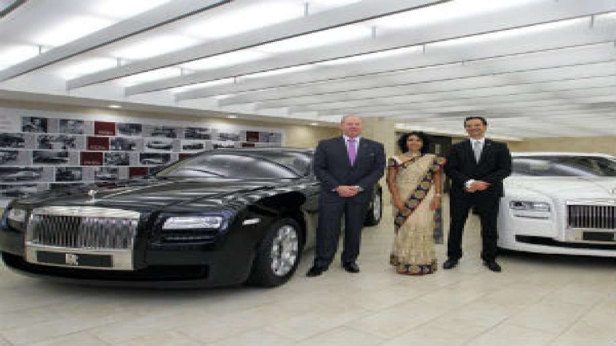 Rolls Royce New Showroom Hyderabad Four Wheelers DriveSpark News