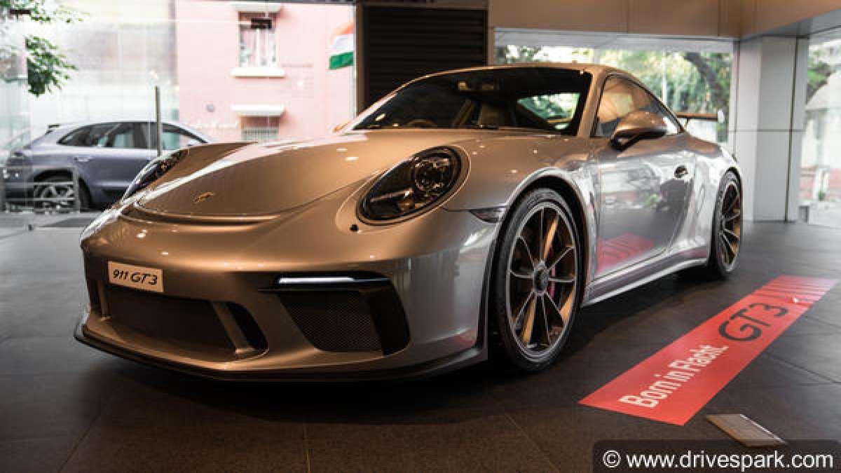 India's First Porsche 911 GT3 (991.2) With A Manual Gearbox Arrives In