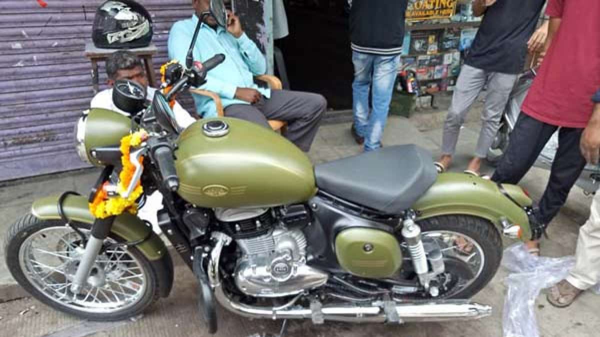 Jawa 42 Single Seat Modification Costs Rs 1,000 Perak Inspired Styling DriveSpark News