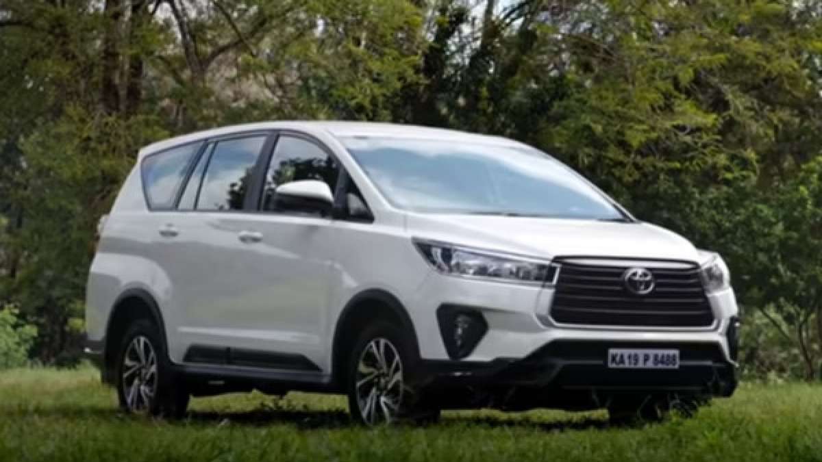 Toyota Innova Crysta Bookings Reopen Updated Diesel Engine, Features