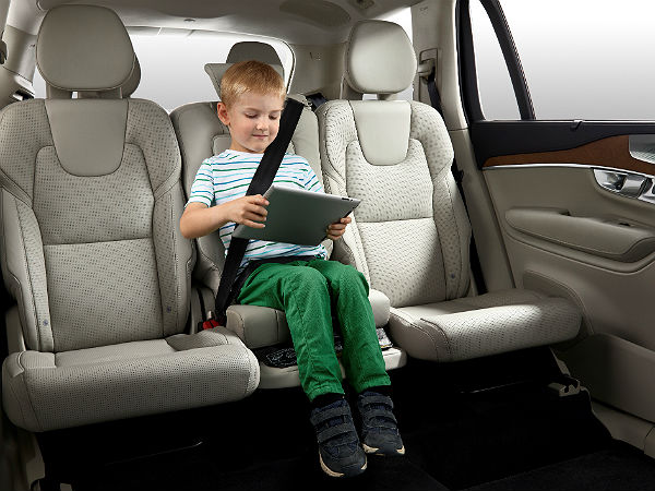 All-new Volvo XC90: Two World-Firsts In Safety Technologies