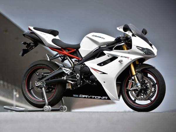 Triumph Daytona 675r Recalled In India For Suspension Fault Drivespark News Triumph Daytona 675r Recalled In India For Suspension Fault Drivespark News