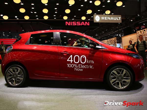 2016 Paris Motor Show: Renault Zoe Facelift Revealed