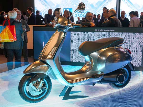 Vespa Elettrica Electric Scooter India Launch Details ...