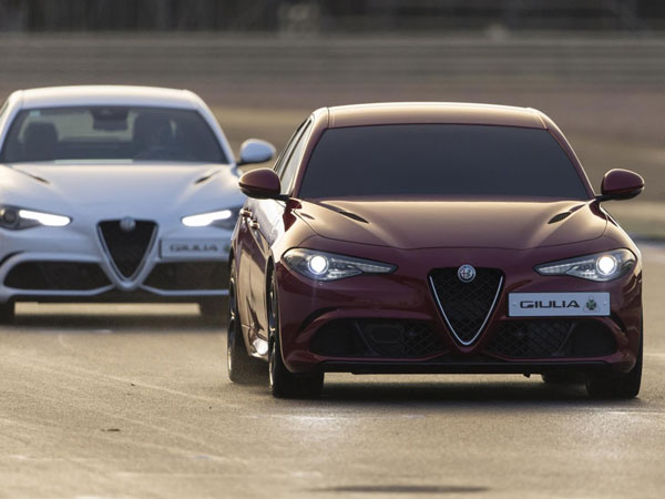 Alfa Romeo Giulia Quadrifoglio Laps Silverstone While