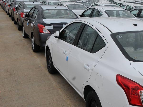 Demonetisation: Indian Auto Industry Cuts Production ... Demonetisation: Indian Auto Industry Cuts Production ...