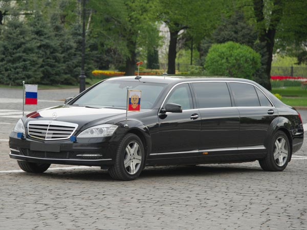 Vladimir Putin's Mercedes Limousine Is Up For Grabs For A Whopping $1.3 ...