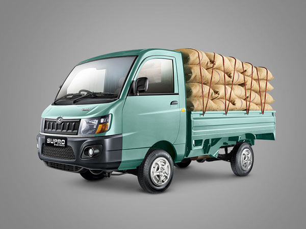 mahindra new van