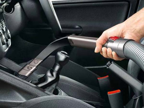 Here Is How To Protect Your Car From Stains During Holi