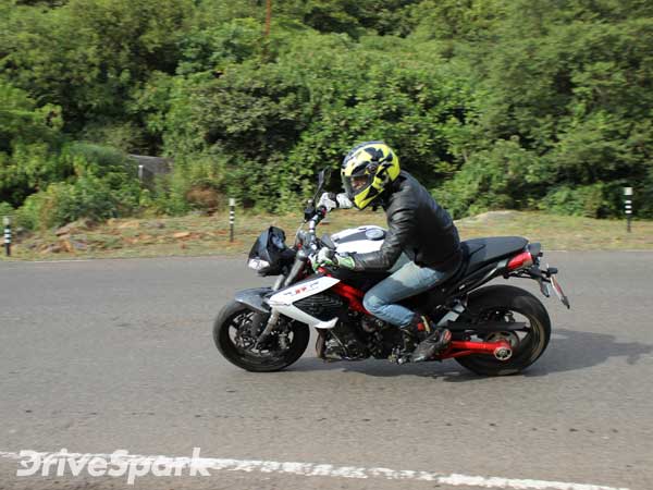 Tips To Avoid Accidents While Riding Your Motorcycle