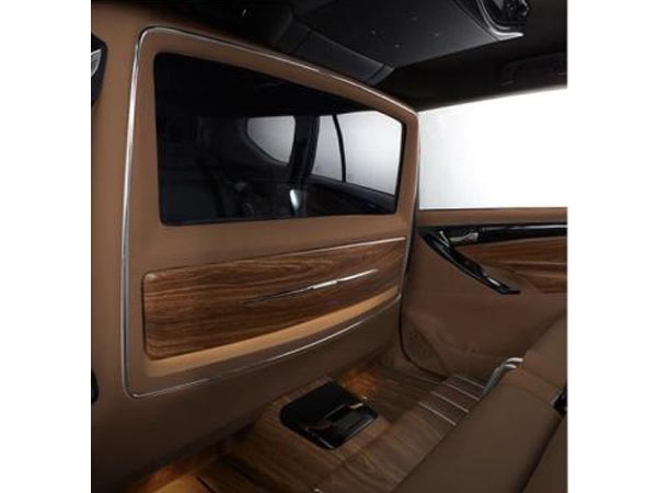 Dc Design S Innova Crysta Luxury Lounge Takes Luxury To The