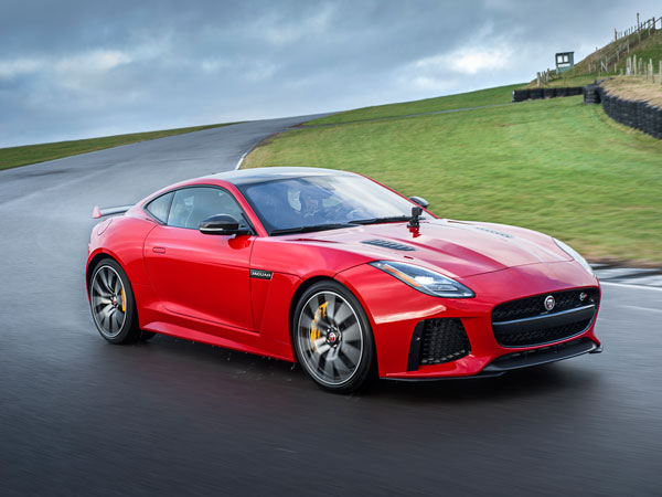 Hear The Growl Of The Four Cylinder Jaguar F Type Drivespark News The engine itself is not new: https www drivespark com four wheelers 2017 hear the growl of the four cylinder jaguar f type 021637 html