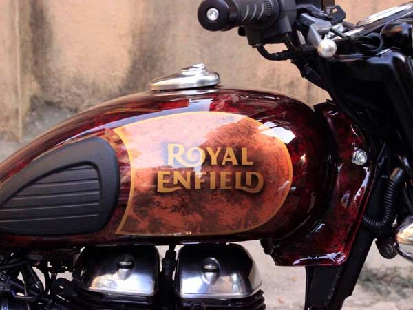 This Modified Royal Enfield Classic 500 Is A Looker ...