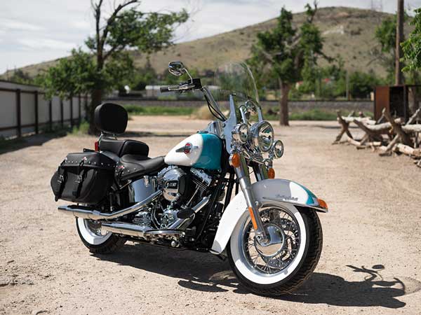 Harley Davidson Issues Recall For Faulty Oil Line Clamp Drivespark News
