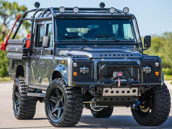 Presenting Project Viper — The Meanest Land Rover Defender By Far
