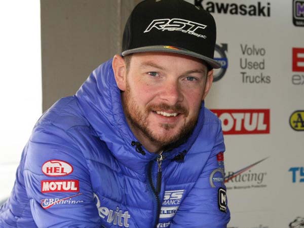 2017 Isle Of Man TT Claims Third Life — Irish Racer Alan Bonner This Time