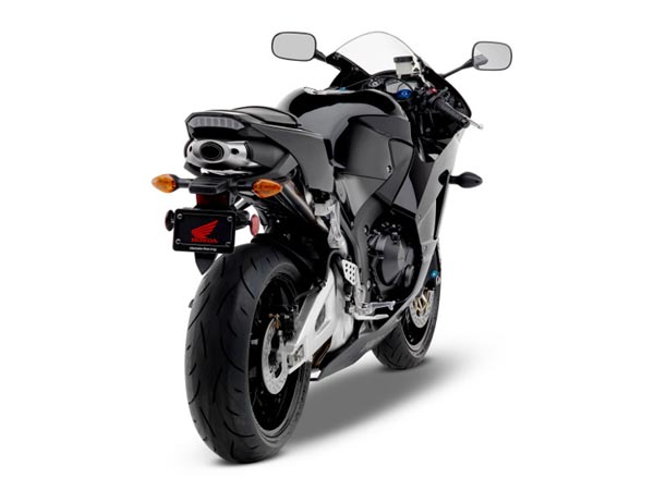 Evolution Of Motorcycles — Why Are Motorcycle Exhausts Commonly Placed On The Right Side?
