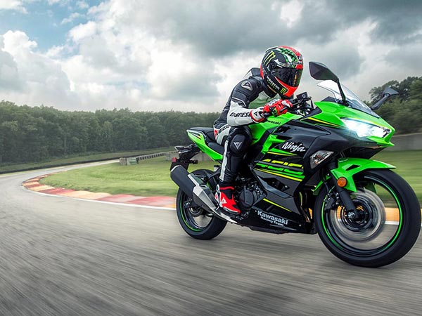 2017 Tokyo Motor Show Kawasaki Ninja 400 Unveiled Drivespark