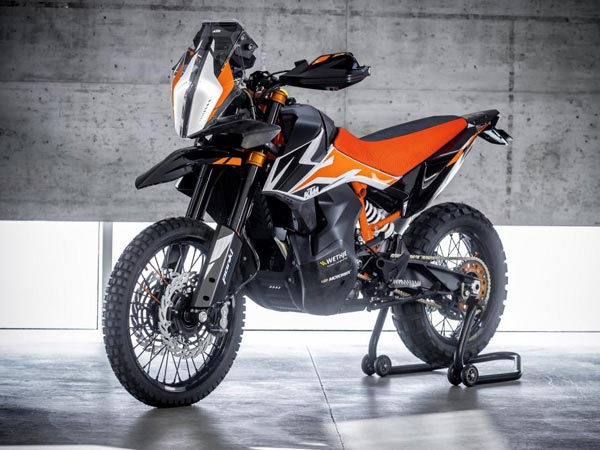 EICMA 2017: KTM 790 Adventure Prototype Revealed