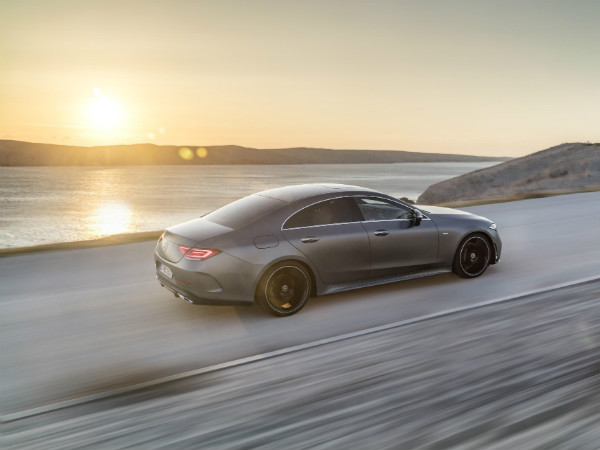 2017 Los Angeles Auto Show: 2018 Mercedes-Benz CLS Revealed