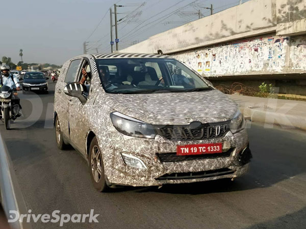 Mahindra U321 MPV Spotted Testing In Chennai