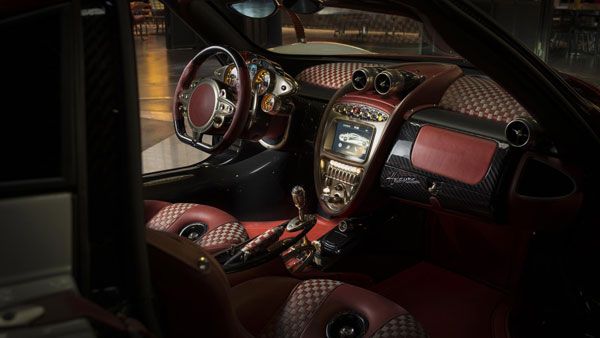 Pagani Huayra Lampo Revealed