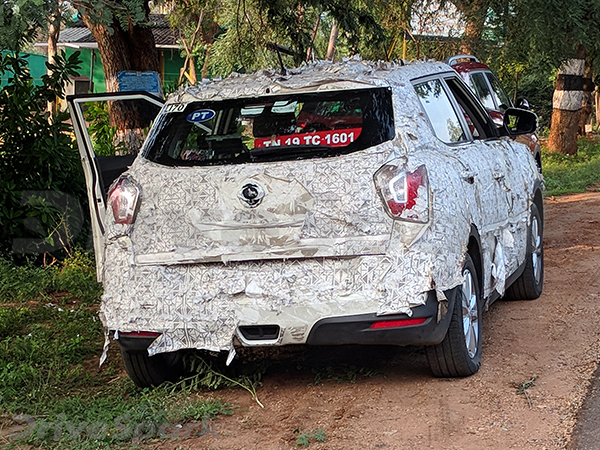 Exclusive: SsangYong Tivoli Spotted Testing Alongside Hyundai Creta In Coimbatore