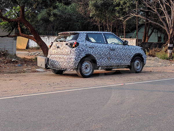 Exclusive: SsangYong Tivoli Spotted Testing Alongside Hyundai Creta In Coimbatore