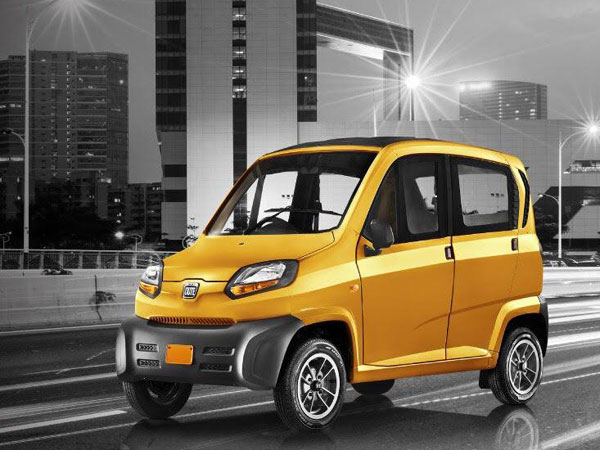 Автомобиль bajaj qute