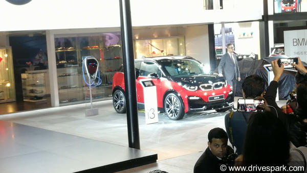 BMW i3 &new BMW i8 Showcased In India