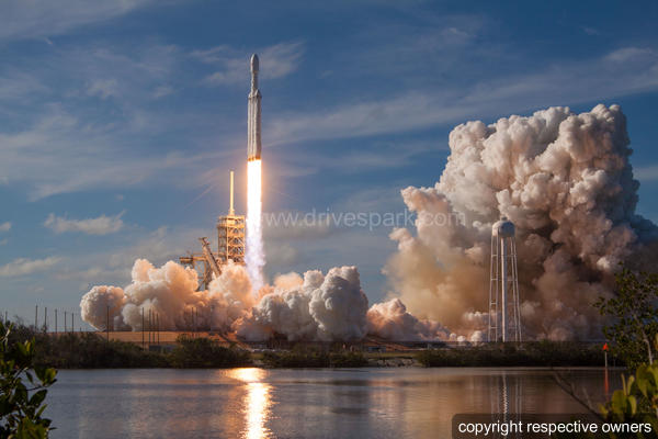 Tesla Roadster In Space Tracked Through This Website