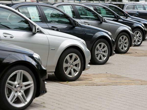 Can You Guess The Most Liked Car Colours In India? — Find Out The Most Hated Car Colours Too!