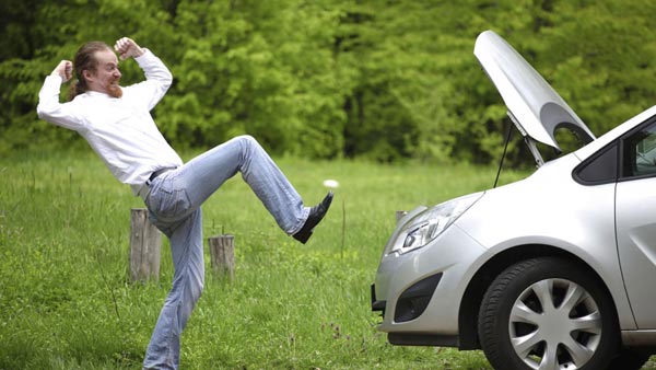 Water In The Fuel Tank Of Your Car? — Here Are The Problems, Symptoms & Solutions!