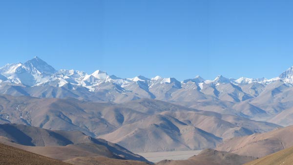 Why Planes Don’t Fly Over The Himalayas Or Tibet — We Explain The Actual Facts!