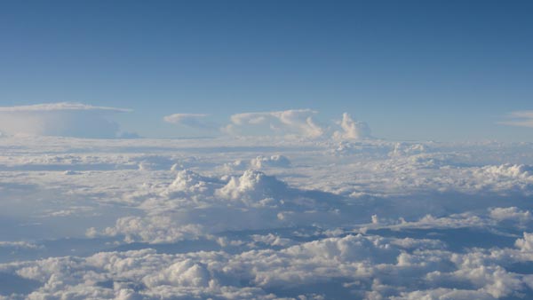 Why Planes Don’t Fly Over The Himalayas Or Tibet — We Explain The Actual Facts!