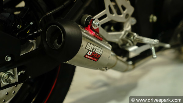 Yamaha YZF-R15 V3.0 Accessories — Price And More Details Revealed