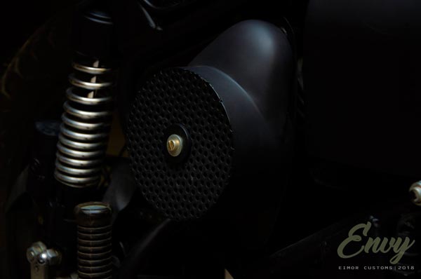 Eimor Customs Envy — A Royal Enfield Bullet Classic 350 Modified Into A Scrambler