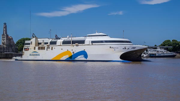 The World’s Fastest Ship Francisco Can Carry Over 1000 passengers While Racing Across The Seas