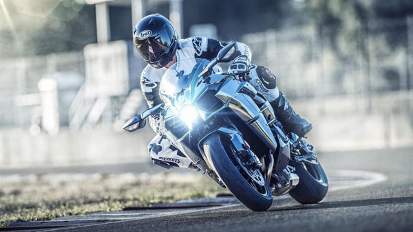 2019 Kawasaki Ninja H2 H2 Carbon And H2r Launched In India At 3450